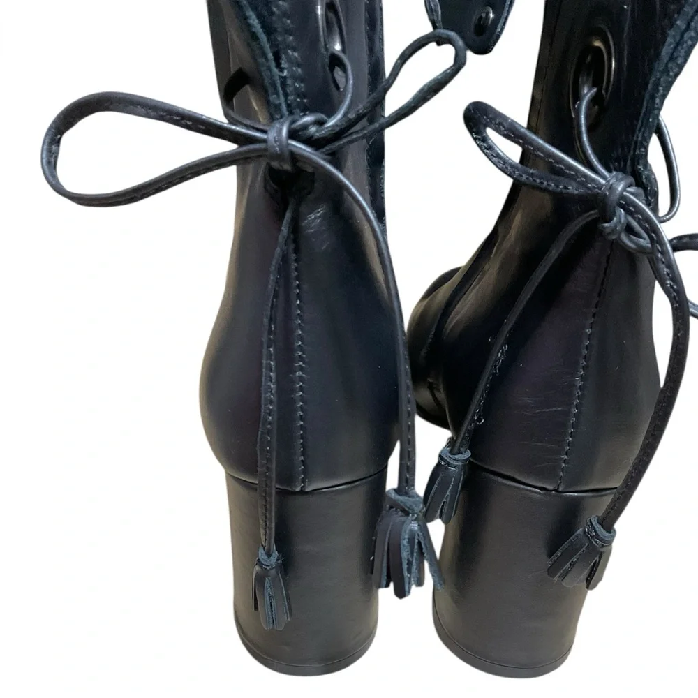 Elena Lachi Ankle Tie Back Ankle boot in Hombre‎ Black Leather. Made In Italy 39